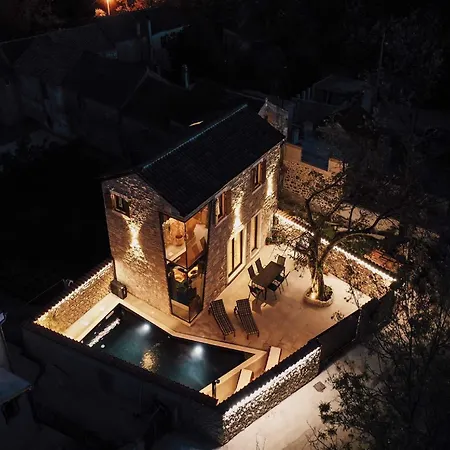 Stone Casa Giulia Villa *