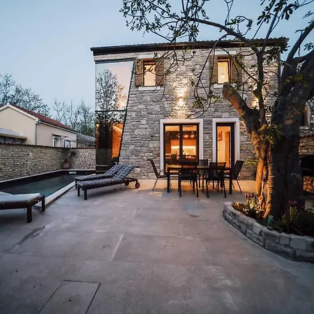 Stone Casa Giulia Villa